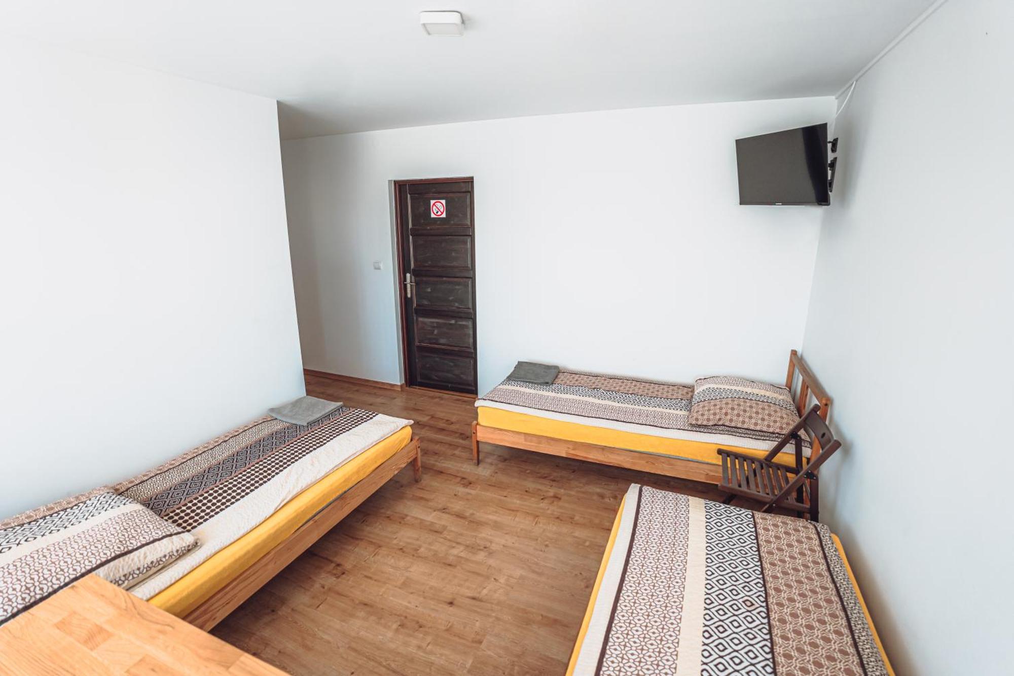 Kalwados Hotel Radzymin Bagian luar foto